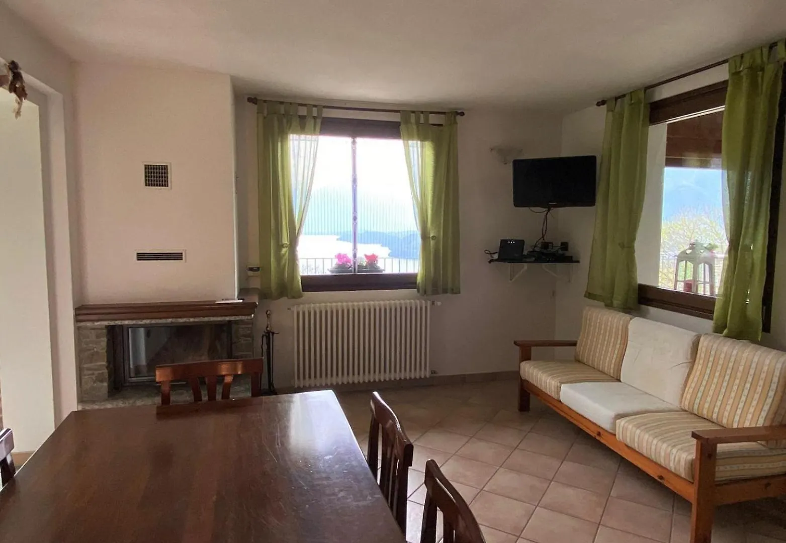 Pianello Del Lario The Happy Rooster - Villa With Big Garden